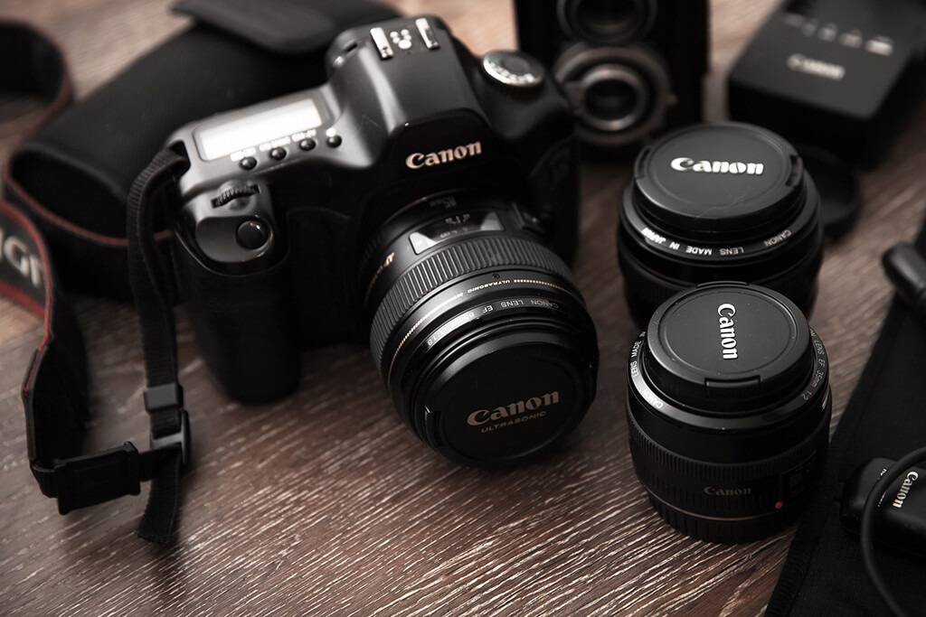 02-02-DSLR