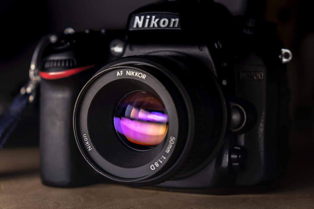 16-02 Nikon DSLR