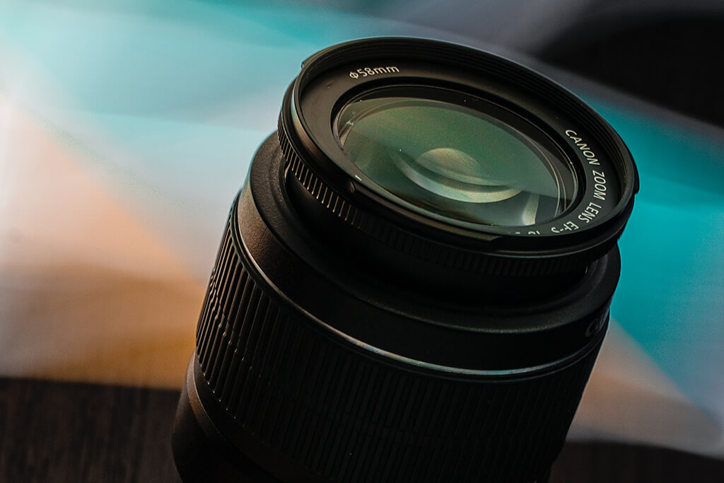 17-06 beginner first lens