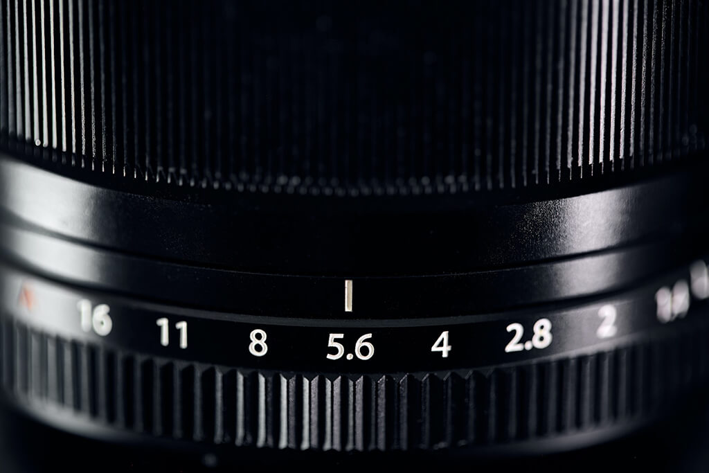 22-10 Aperture on Lens