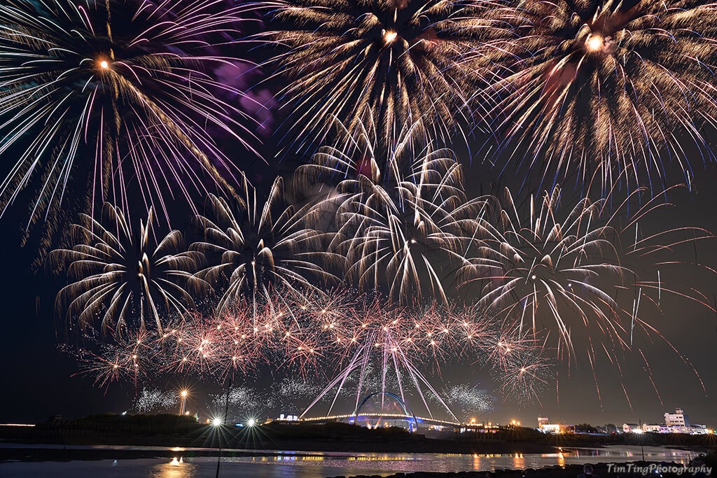 23-00 Firework