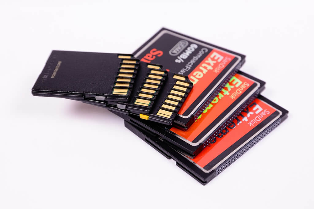25-01 Memory Card